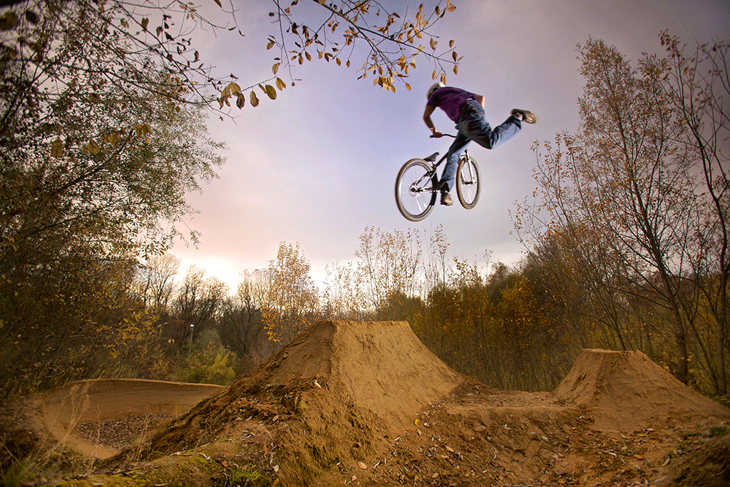 leafcycles ruler dirt-jumping session - nac-nac