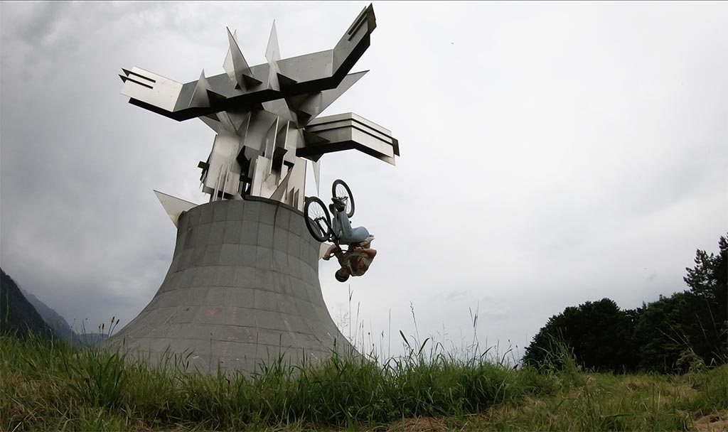 simon edfelder flair an skulptur